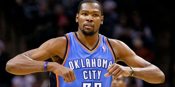 Top 10 des basketteurs de la NBA les mieux payés en 2017