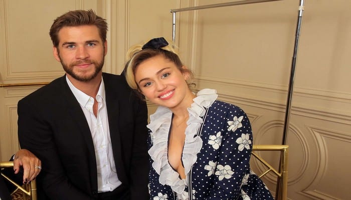 Miley-Cyrus-et-Liam-Hemsworth-au-gala-de-Variety-le-14-octobre-2016