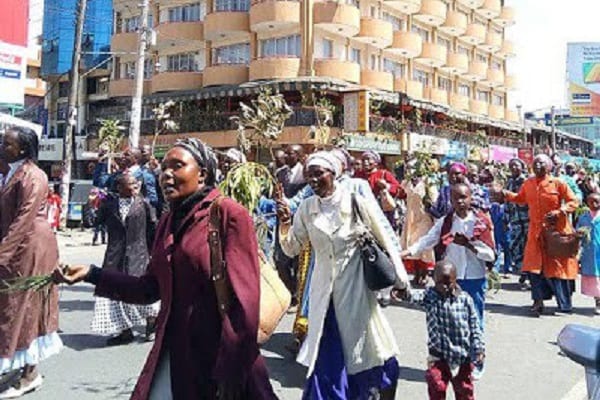 Kenya: un prophète aurait ramené à la vie une femme morte (VIDÉO)