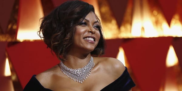 5 célébrités noires qui sont des vedettes de séries à succès