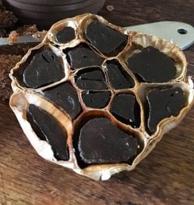 Santé: Découvrez les bienfaits de l'ail noir