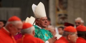 Le pape François limoge une personnalité importante du Vatican