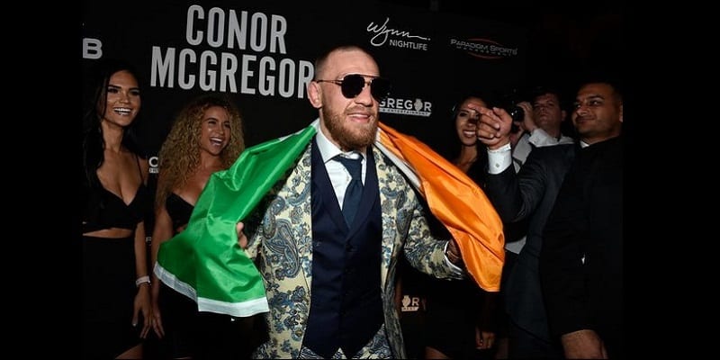 Boxe: voici comment Mayweather a célébré sa victoire historique face à McGregor, il dépense 3,3 millions de dollars (photos)