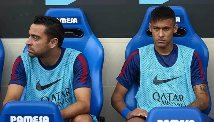 large-xavi-neymar-doit-reflechir-99458