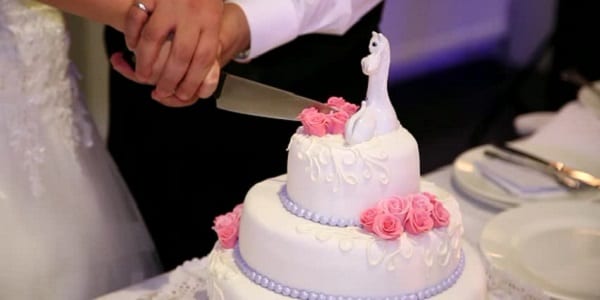 Mariage: 4 traditions liées au gâteau de mariage