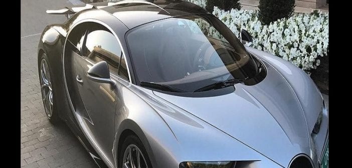 Cristiano Ronaldo enflamme la toile avec sa nouvelle Bugatti Chiron pouvant atteindre 400 Km en 42 secondes(vidéo)