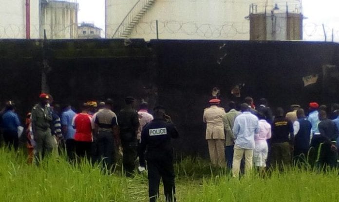 Cameroun: L'explosion d'une bombe crée la panique à Douala...photo