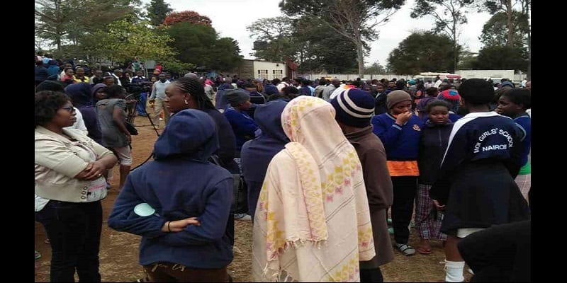 Kenya: huit lycéennes trouvent la mort dans leur dortoir (vidéo)