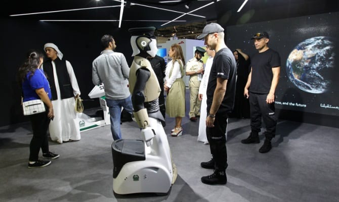 Vidéo: la police de Dubaï se dote de nouvelles motos volantes