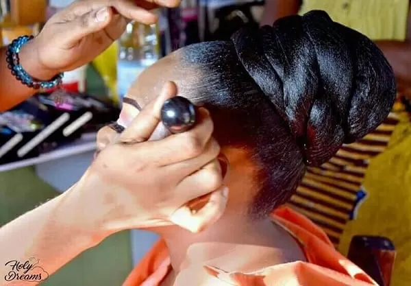 Facebook: Grâce à un groupe, son mariage se transforme en un véritable conte de fée