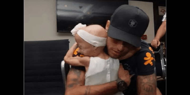 Football: Neymar réalise le rêve de longue date d’une jeune fille malade (photos)
