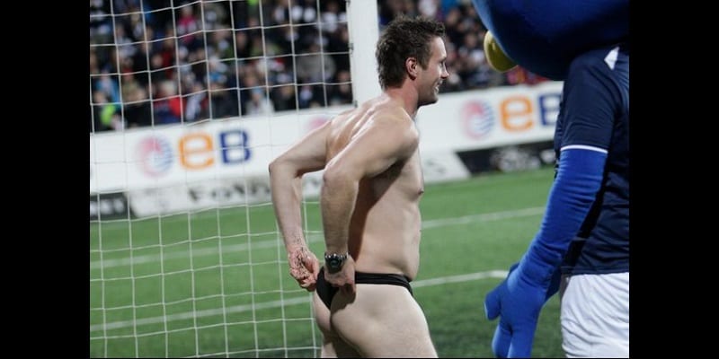 Football : Quand Ronny Deila se met nu pour motiver ses joueurs (photo)