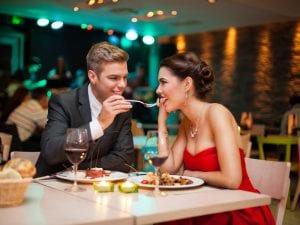 5 erreurs que nous commettons à table