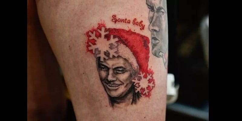 Obsédée par Jose Mourinho, elle se fait un tatouage de lui comme cadeau de Noël (photos)