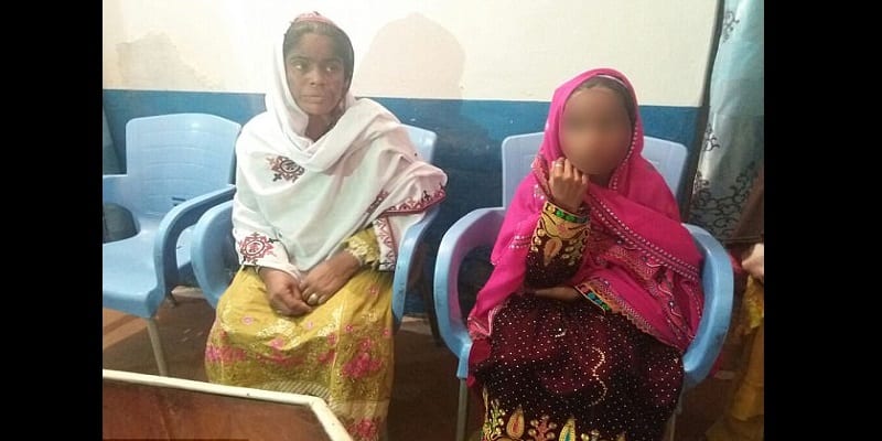 Pakistan: la police interrompt un mariage entre un homme de 50 ans et une fillette de 10 ans (vidéo)