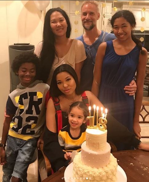 Potins: Ming Lee, la fille de Kimora vient d'avoir 18 ans (Photos)