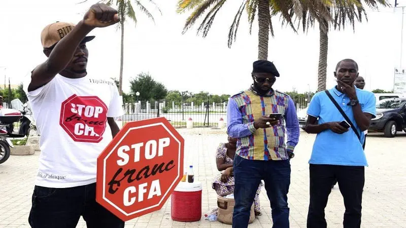franc cfa stop