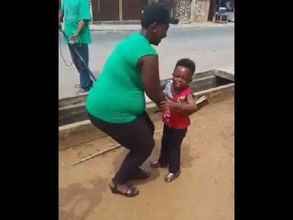 People: "Les femmes me rejettent à cause de la taille de mon sexe", dixit un acteur ghanéen