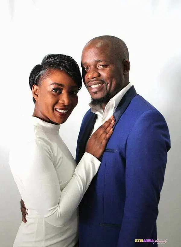 Ghana: La femme d'un pasteur partage par erreur sa vidéo nue dans un groupe WhatsApp