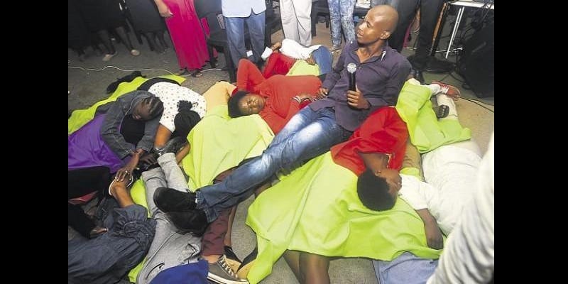 Afrique du Sud : Ces pasteurs ont été impliqués dans des scandales religieux (photos)