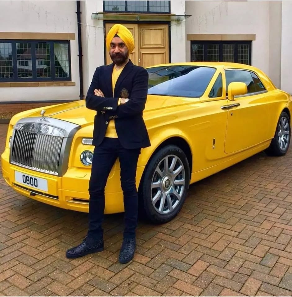 Sardar Reuben Singh : le millionnaire qui s’habille selon la couleur de ses voitures (photos)