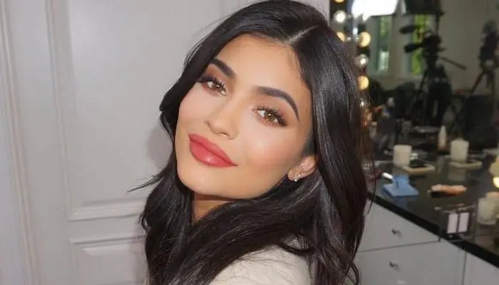 kylie-jenner-enceinte-a-t-elle-deja-accouche