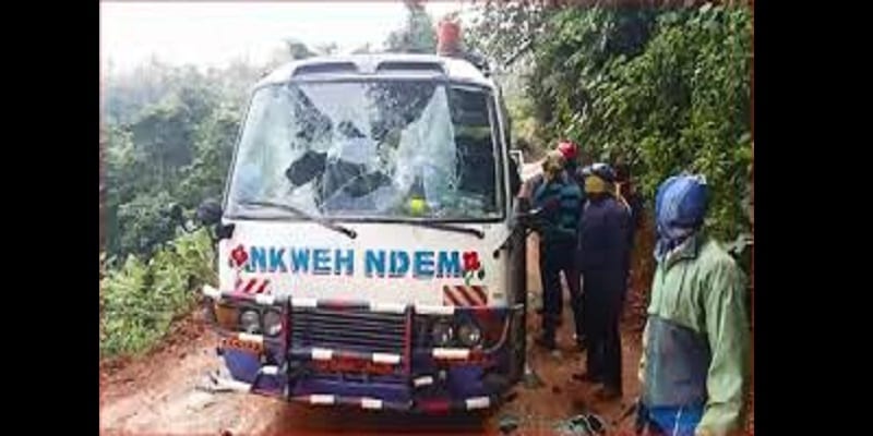 Cameroun : Le PCA du Certificat général d’éducation et une trentaine de personnes kidnappés (vidéos)