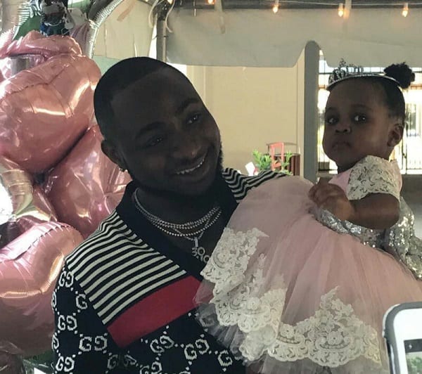 People: Faire l'amour avec ou sans préservatif?...Davido fait son choix