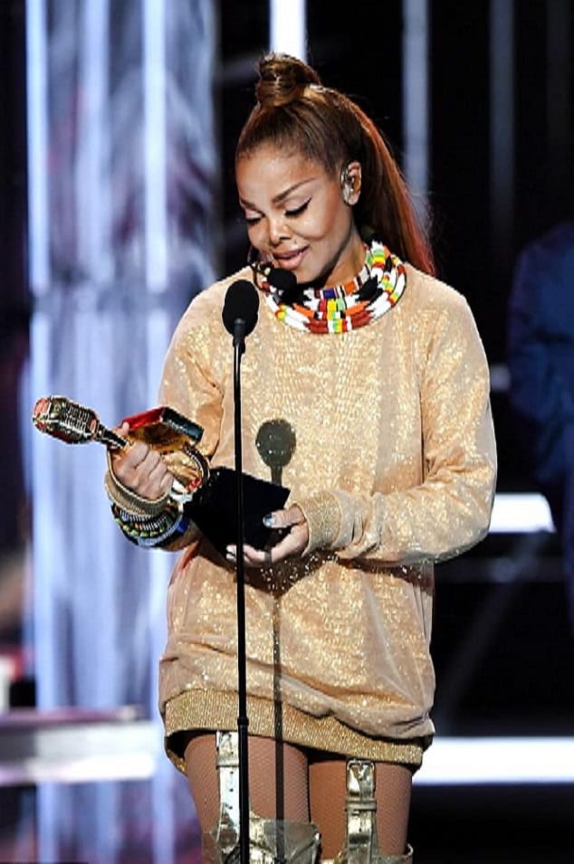 Billboard Music Awards 2018 : Bruno Mars rend hommage à Janet Jackson (photos)