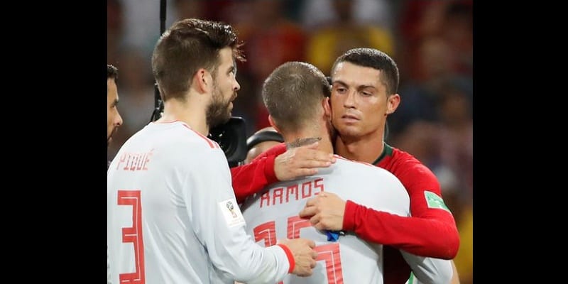 Portugal-Espagne-un-match-de-legende-avec-une-incroyable-Cristiano-Ronaldo