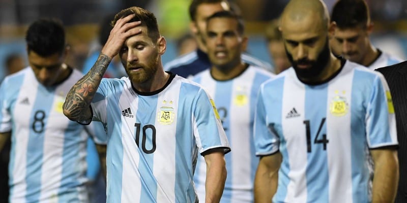Foot-l-Argentine-fait-match-nul-contre-le-Perou-et-s-eloigne-du-Mondial-2018