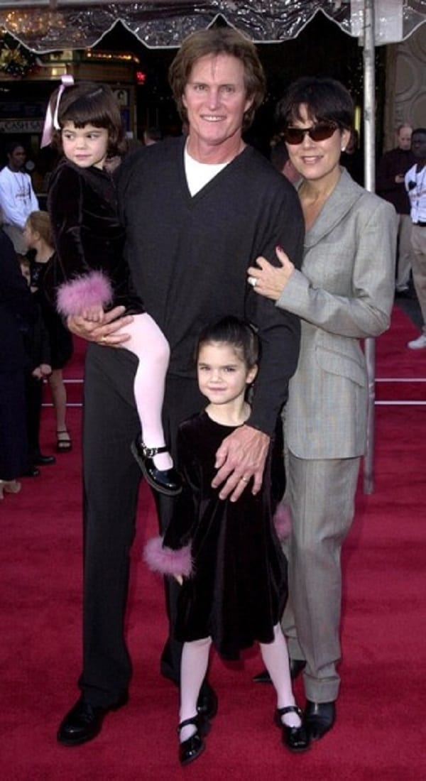 People: Kris Jenner révèle avoir trompé son premier mari, Robert Kardashian