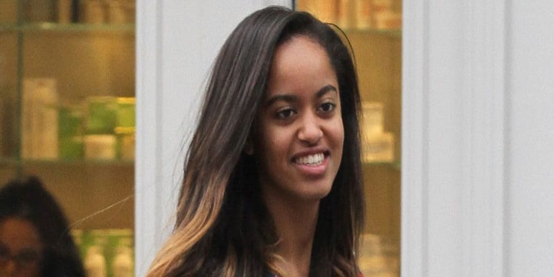 malia-la-fille-de-michelle-et-barack-obama-amoureuse-a-paris-avec-son-cheri-rory-farquharson