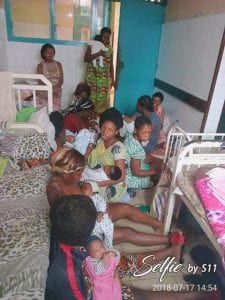 Cameroun : Une dizaine de femmes et leurs bébés détenus dans un hôpital (photos)