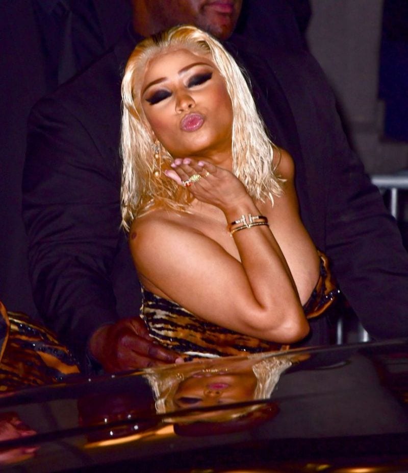 La surprenante décision de Nicki Minaj après sa bagarre avec Cardi B (vidéo)