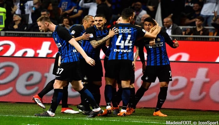 joao-cancelo-during-the-serie-a-match-between-inter-and-cagliari-on-17th-april-2018-20180417224402-1612