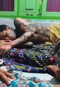 0 PAY THP CHP 170119SLUG 1003JPG 207x300 - Indonésie : Pour un mot de passe, elle brûle son mari à mort (photos)