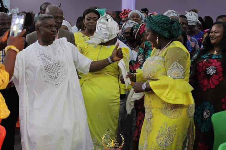 Nigeria: un pasteur et son Ã©pouse accueillent leur premier enfant aprÃ¨s 22 ans de mariage