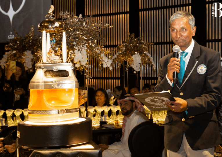Le prix du parfum le plus cher au monde dévoilé à Dubaï (photos)