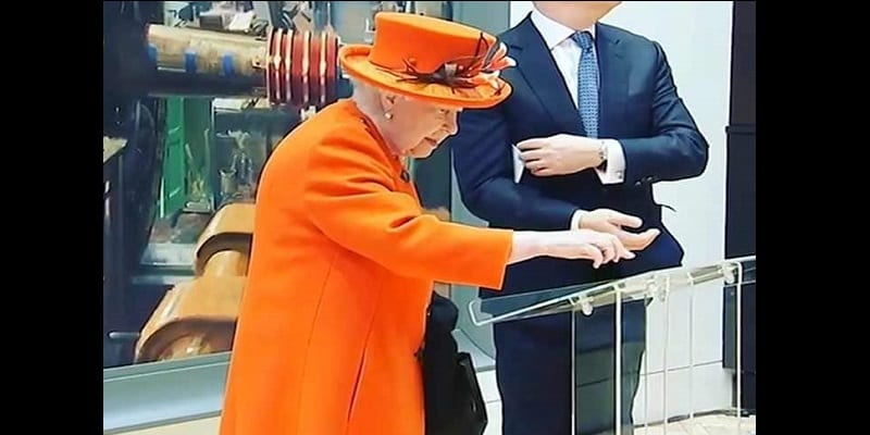 queen-elizabeth-shares-her-first-instagram-post-on-royal-family-account