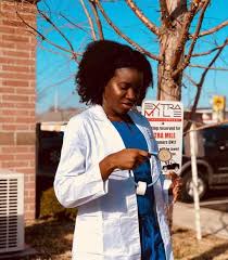 A 24 ans, cette Congolaise est professeure dans une université aux Etats-Unis