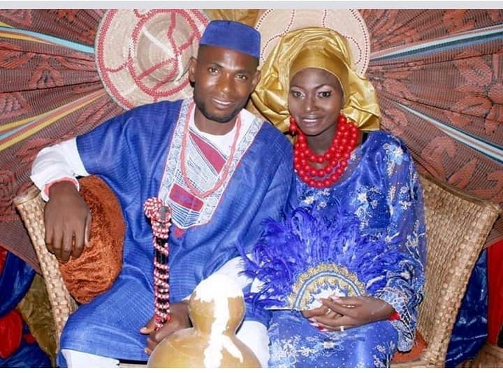 Nigeria: elle partage ses photos de mariage en ligne et est moquÃ©e par les internautes