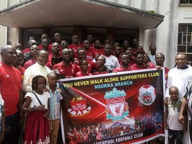 Nigeria: Des fans de Liverpool à l’église pour une action de grâce après leur victoire