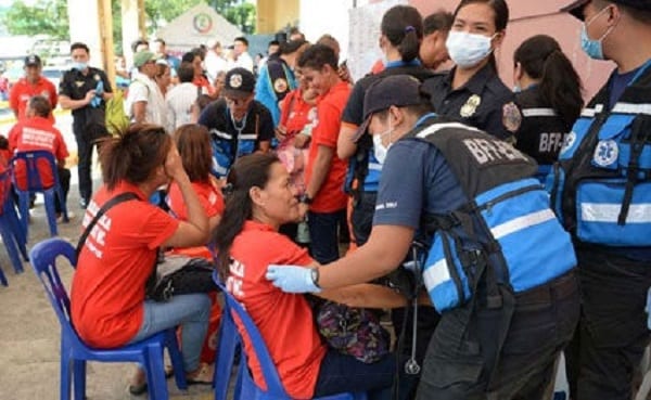 pix - Philippines: Des centaines d’invités hospitalisés après la fête anniversaire de l’ancienne première dame