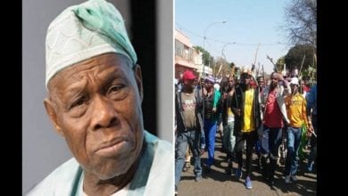 xenophobia-obasanjo-is-one-of-africas-giants-what-are-we-doing-to-his-people-s-african-leader-scolds-armed-mob-as-attacks-continue