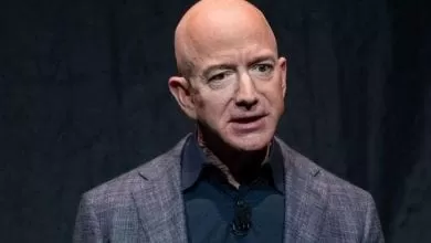 105907147-1564174388427bezos