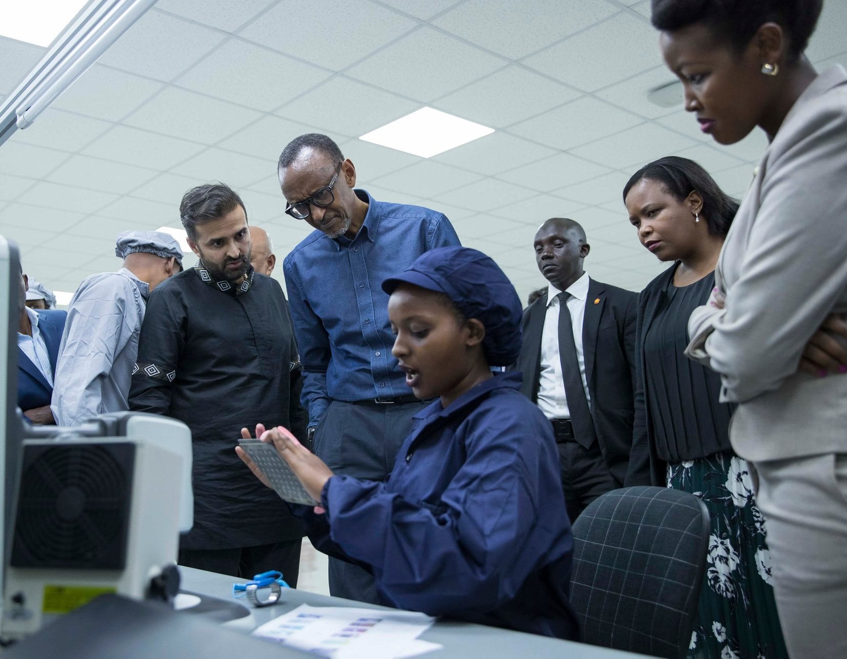 71519777 10156162118312282 9138399862704832512 o 1 - Rwanda : lancement officiel de l’usine de fabrication de smartphone