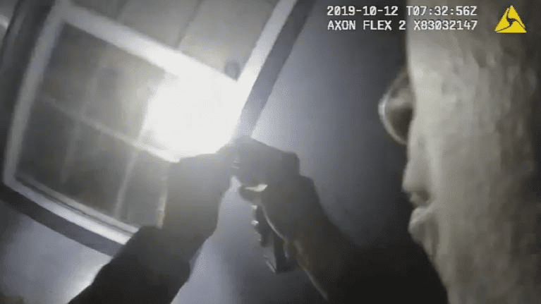 USA : une femme noire abattue à son domicile par un policier blanc (vidéo)