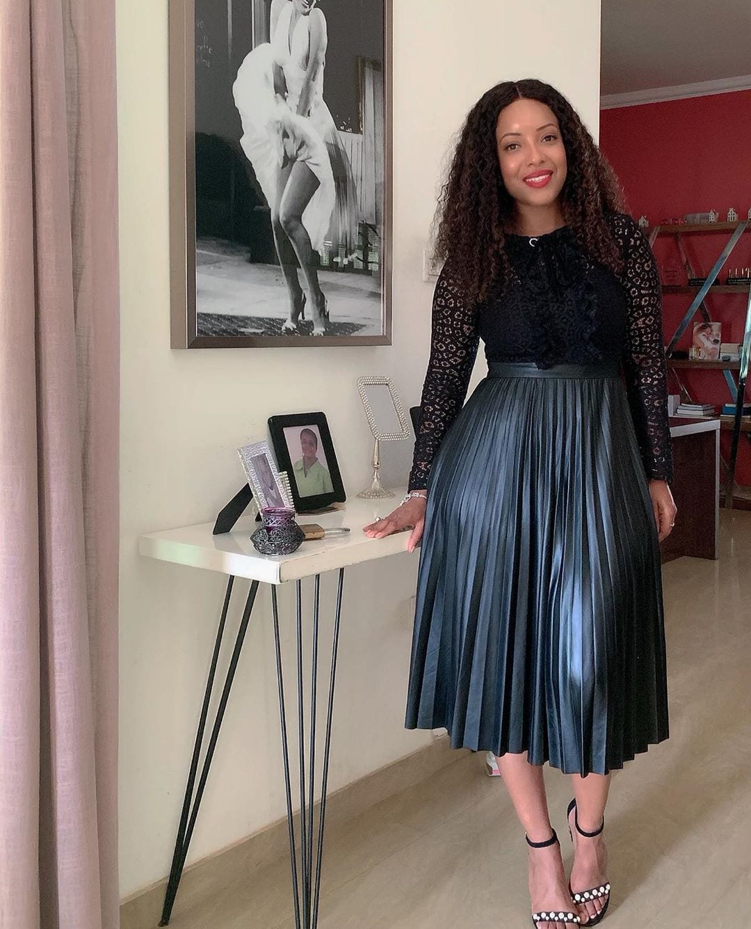 d-couvrez-joselyn-dumas-en-8-styles-photos