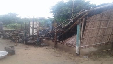 maisons détruites par la pluie